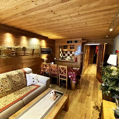 Appartement Superbe 2 P Et , Plein Sud, 8 Couchages Style Val Thorens