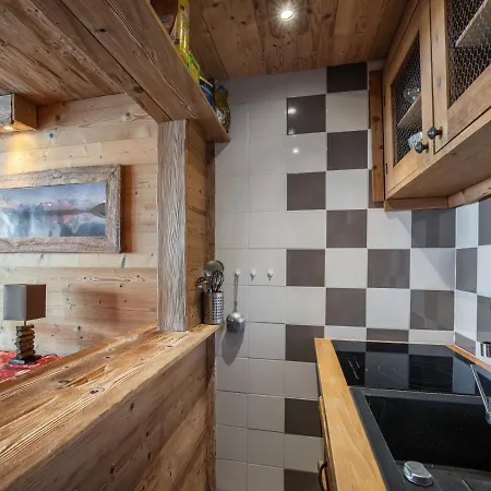 Superbe 2 P Et , Plein Sud, 8 Couchages Style Appartement Val Thorens